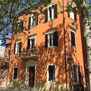 2* Pensión Vittorio Veneto 25