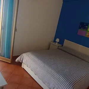 https://la-casa-gialla-trabia.sicilyhotelsitaly.net