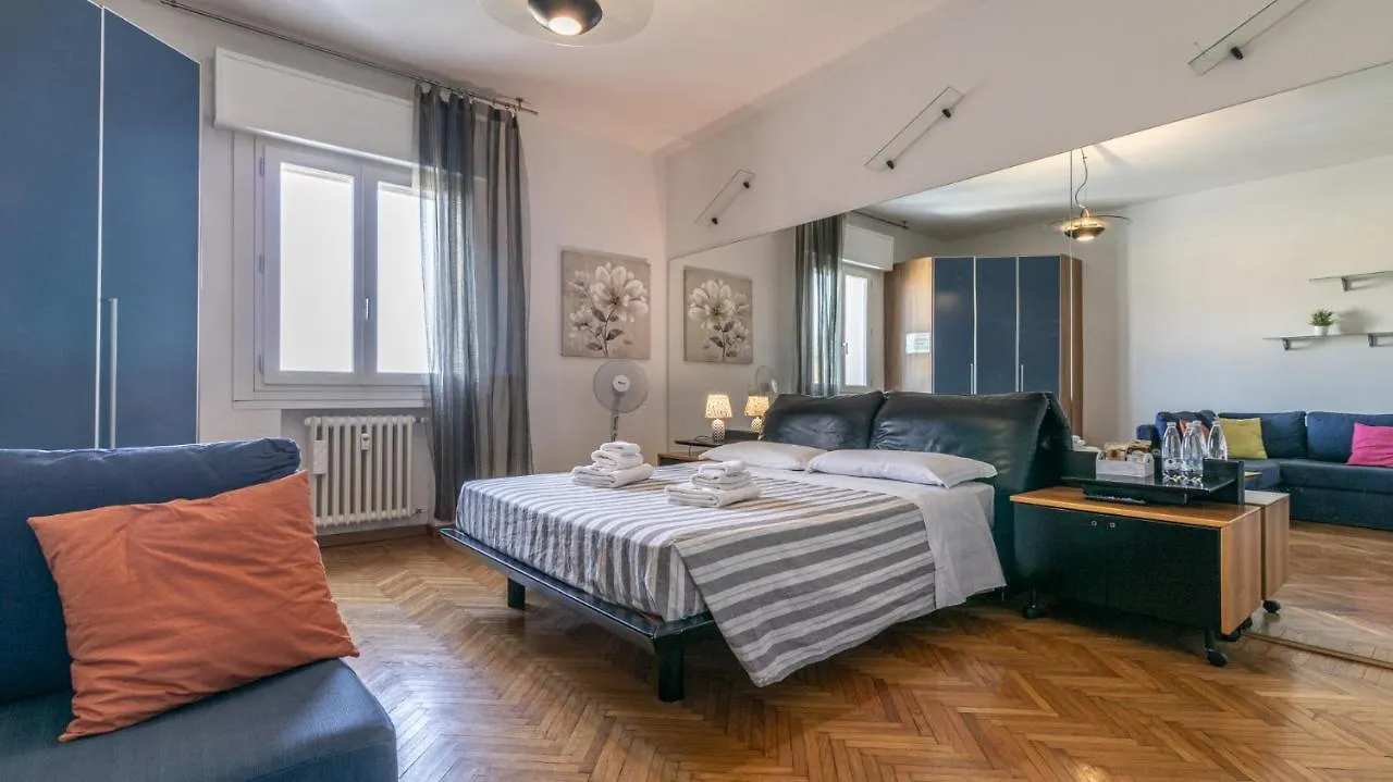 Grand Central By Alloro Su Treno - Affitti Brevi Italia Modena 0*,